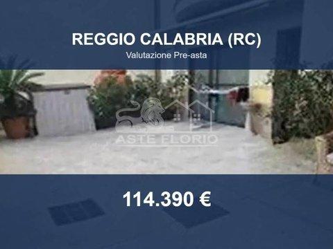 Trilocale in Via Nazionale Pentimele, 155, Reggio Nord, Reggio Calabria