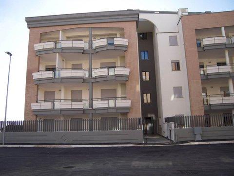 Bilocale a Cisterna Faro-San Liborio, Civitavecchia