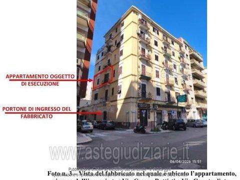 Quadrilocale in Via Capotagliata, 25, Tre Carrare - Battisti, Taranto