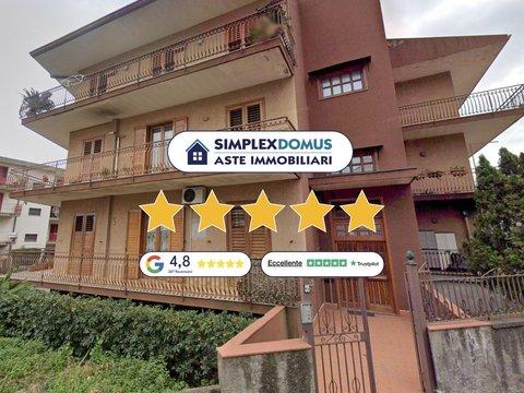 Appartamento in Via Cosentini, Santa Venerina