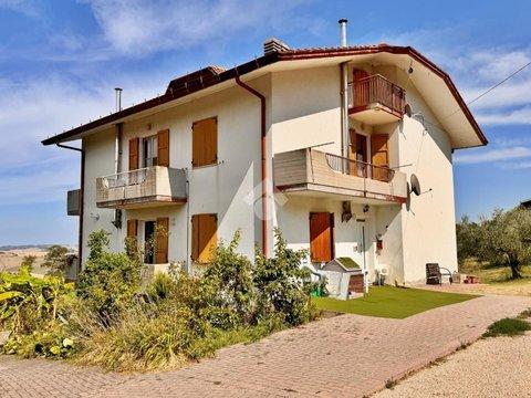 Casa indipendente in Via Roma s.n.c, Saludecio