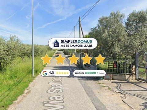 Appartamento in Via Stallone, Fara in Sabina