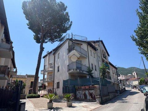 Quadrilocale in Via Fontanavecchia s.n.c, Pozzilli