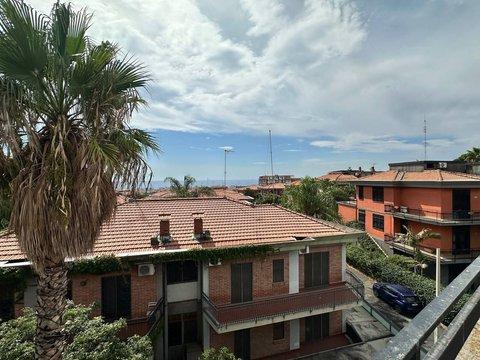 Villa in Via Pietro Antonelli, Barriera-Canalicchio, Catania