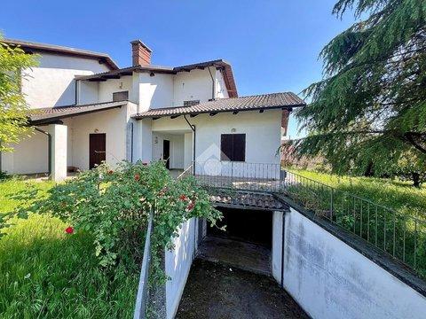 Appartamento in Via Roma, 92, Moncucco Torinese
