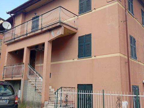 Casa indipendente in Strada Provinciale 140, 32, Cantalupo Ligure