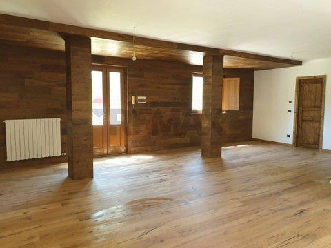 Appartamento in Strada Millaures, 49, Bardonecchia