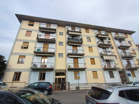 Quadrilocale in Viale Cristoforo Colombo, San Donato - Zona Ospedale, Arezzo