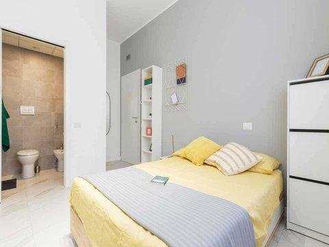 Camera in Viale Bligny, 28, Bocconi, Milano