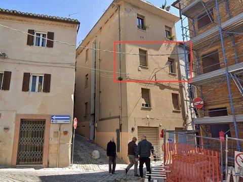 Appartamento in Via Castello, 19, Sefro