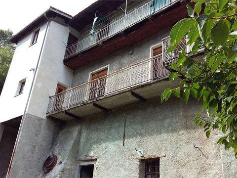 Casa indipendente in Via Valle Divedro, 17, Crevoladossola