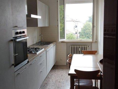 Trilocale in Viale Risorgimento, Rosta Nuova, Reggio Emilia