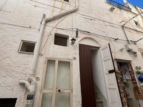 Casa indipendente in Via Francant Arc Zaccaria, 14, Centro Storico, Ostuni