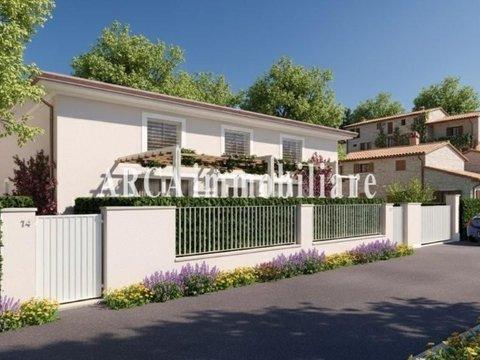 Villa in Viale Apua, Fiumetto, Pietrasanta