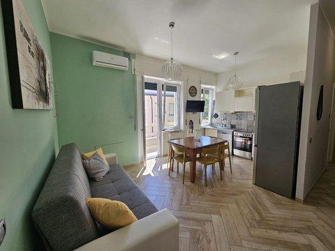 Bilocale in Via Luigi Settembrini, 9, Piazza Duca - Strada Parco, Pescara