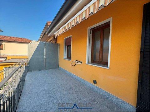 Quadrilocale in Via Genova, 2, Orgnano - Fossa, Spinea