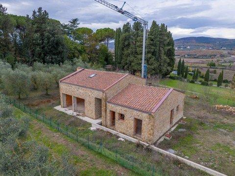 Casa indipendente in Via della Quercia, San Martino - Tognazza, Monteriggioni