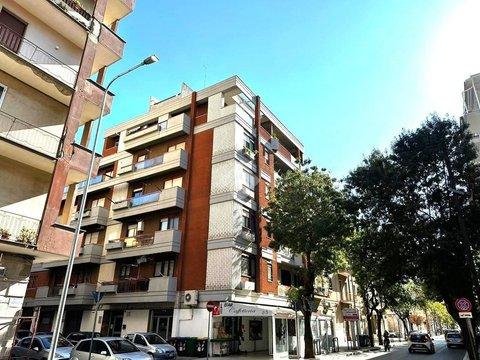 Trilocale in Via Dogali, 19, Quartieri Settecenteschi - San Michele, Foggia