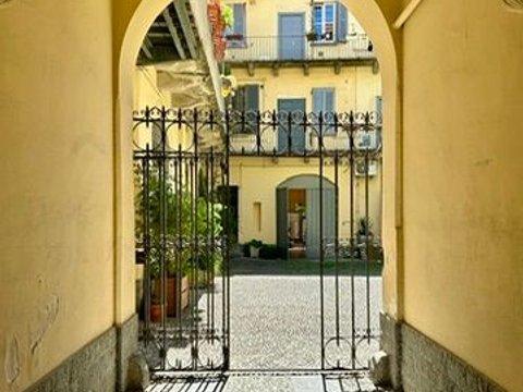 Bilocale in Via Savona, 11, Solari - Savona, Milano