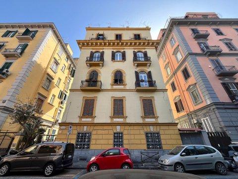 Appartamento in Via Aniello Falcone, 70, Vomero, Napoli