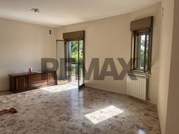 Appartamento in Via San Gregorio, 3, Sant'Agata Li Battiati