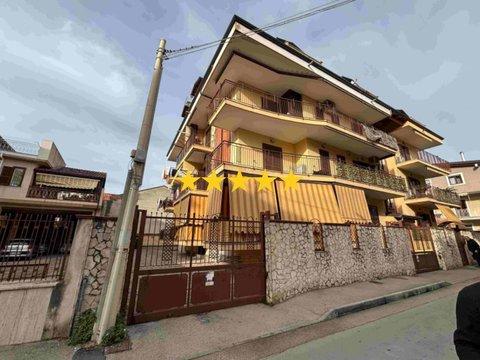 Quadrilocale in via Padre Pompilio Giuseppe Vasca, Zona Marchesella-Innamorati, Giugliano in Campania