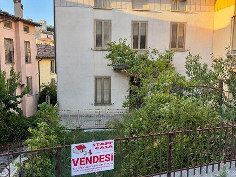 Casa indipendente in Viale Roma s.n.c, Gualdo Tadino