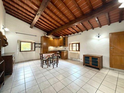 Appartamento su due piani in via di Bellosguardo, 24, Ponte a Signa - Porto di Mezzo - Brucianesi, Lastra a Signa