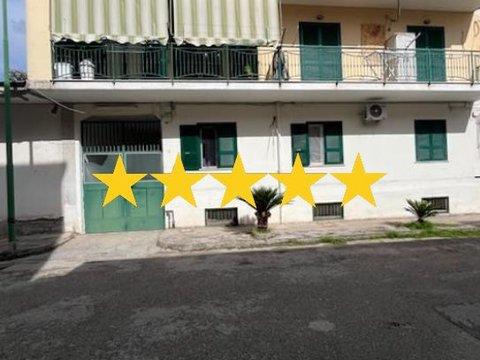 Appartamento in via Vincenzo Calvanese, Amendola - Pellico - Gasperi, Afragola