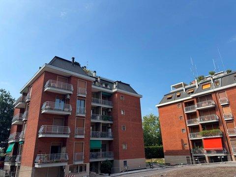 Quadrilocale a Bande Nere - Gambara, Milano