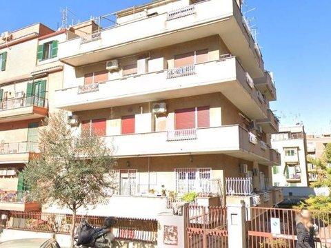 Monolocale in Via delle Palme, 25, Centocelle, Roma