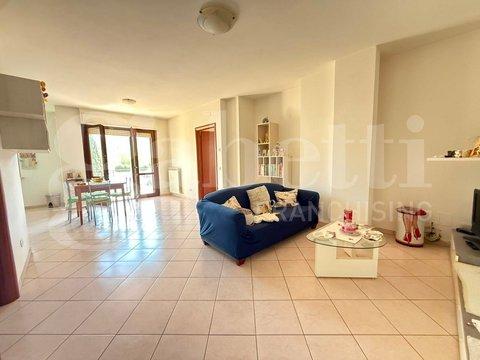 Trilocale in Via Martiri delle Foibe, 3, Bettona