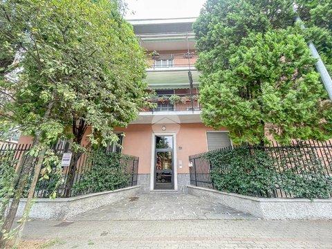 Bilocale in Via Fiordaliso, 40, Cusano Milanino