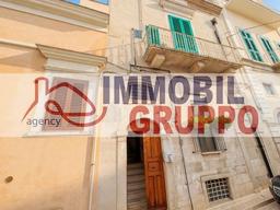 Quadrilocale in Via Michele Attimonelli s.n.c, Centro Storico, Andria