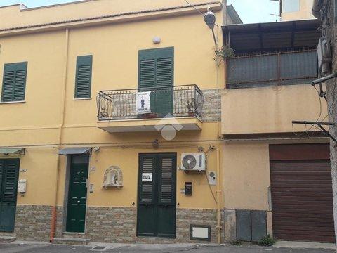 Bilocale in Cortile Mineo, 19, Pallavicino - San Filippo Neri, Palermo
