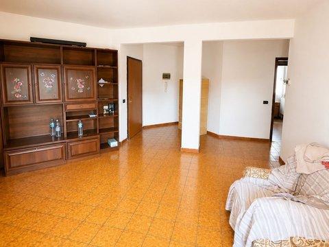 Trilocale a Mirabello-Ospizio, Reggio Emilia