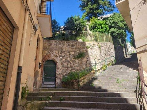 Quadrilocale in Vicolo Riccione, 5, Viale della Regione - Viale Trieste, Caltanissetta