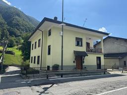 Appartamento su due piani in Via Grabiasca, 5, Gandellino