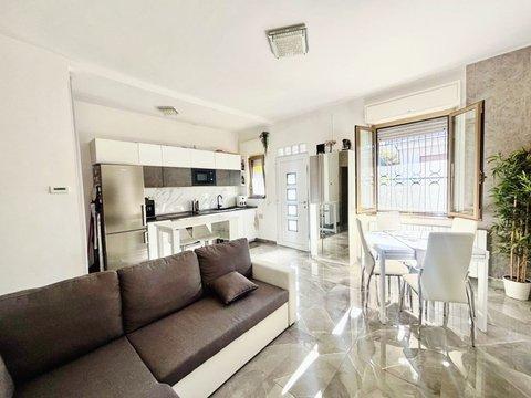 Villa in Via Giuseppe Giusti, 18, Vimodrone