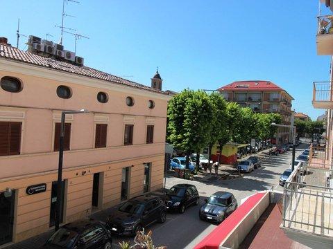 Trilocale in Corso G. Garibaldi, 32, Centro, Civitanova Marche