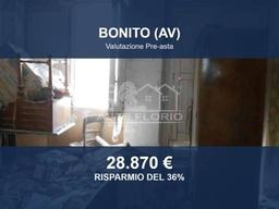 Villa in Via Cairoli, 22, Bonito