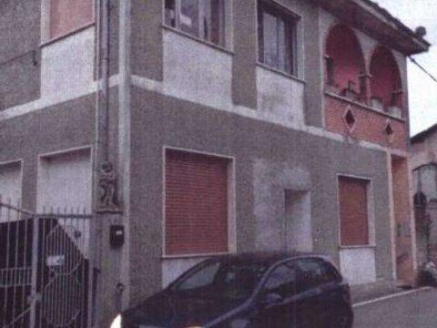 Monolocale in Via Cascine, 33, Torlino Vimercati