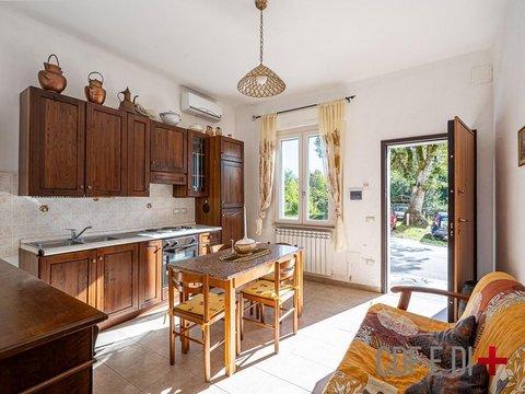 Bilocale in niccioletta villaggio s.n.c, Niccioleta, Massa Marittima