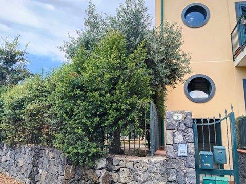Trilocale in Via Ortisei, 5, Pozzillo-Stazzo-Santa Tecla, Acireale
