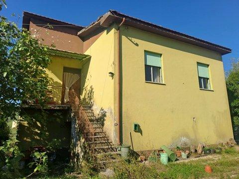 Casa indipendente in Strada di Cecanibbio, Fornole - Montecampano, Amelia