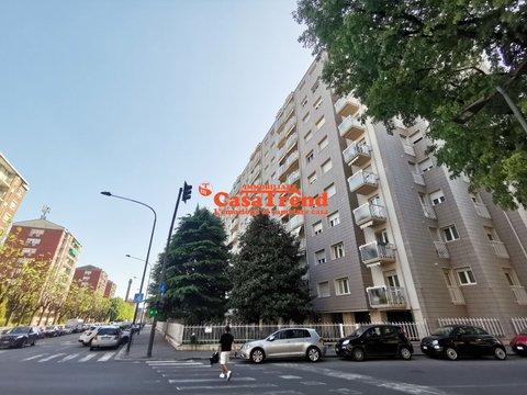 Trilocale in via Castelgomberto, 44, Santa Rita, Torino