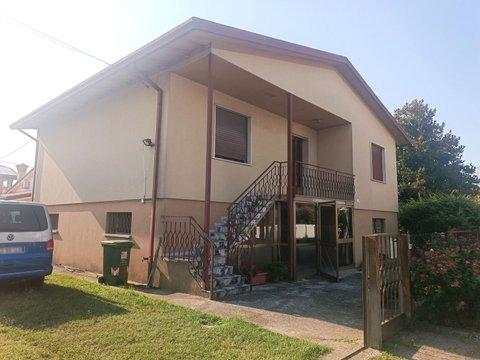 Casa indipendente in Via Trentino, 20, Camponogara