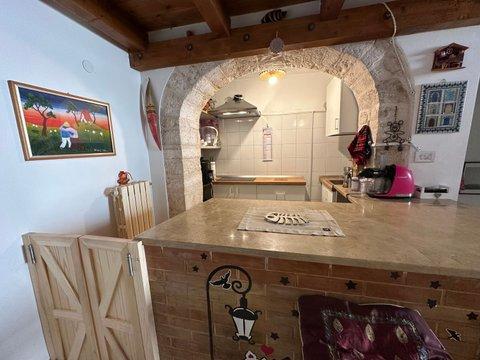 Casa indipendente in Via Valfondo, 1, Casamassima