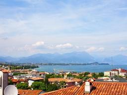 Appartamento in Via Villa del Sole, 91, Desenzano Centro, Desenzano del Garda