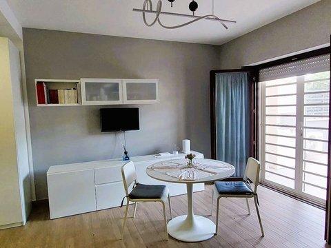 Monolocale in Via Enrico Bompiani, 42, Castel di Leva, Roma